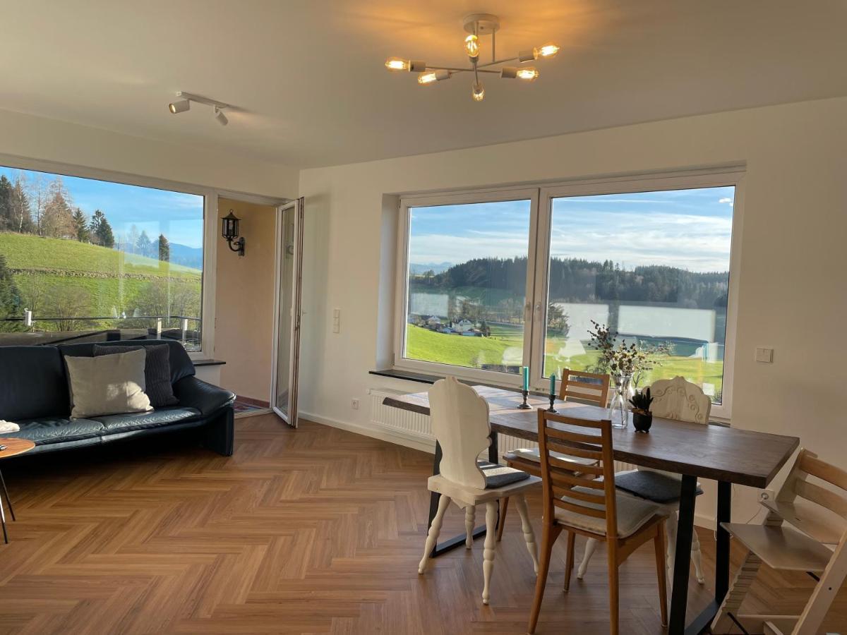 Ferienwohnung Bergblick Wangen Im Allgaeu Mit Garten, 2022 Komplett Renoviert ภายนอก รูปภาพ