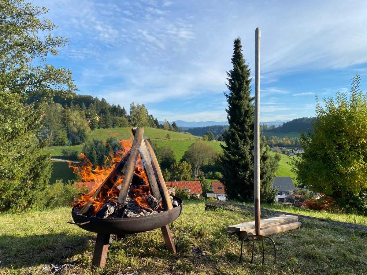 Ferienwohnung Bergblick Wangen Im Allgaeu Mit Garten, 2022 Komplett Renoviert ภายนอก รูปภาพ